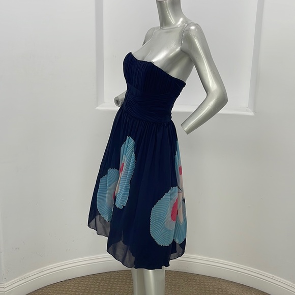 ANNA SUI Strapless  Fit And Flare Empire Waist Silk Dress Navy Floral Size 4 - Picture 4 of 15